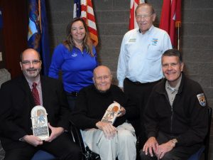 award Steve Stewart, John D. Dingell, John Hartig, Mary Bohling, Dick-Micka