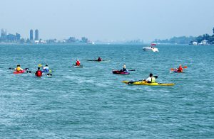 Detroit River, Kayak event "Paddle by Your Refuge