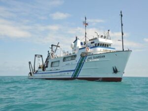 The U.S. Environmental Protection Agency (EPA) Research Vessel (R/V) Lake Guardian will focus on Lake Erie this summer. The Shipboard Science Workshops rotate among the five Great Lakes and are designed to promote Great Lakes sciences while forging lasting relationships between Great Lakes researchers and educators. Photo: EPA