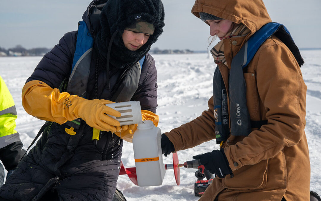 Rival schools unite to achieve icy research goals
